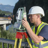 Тахеометр Leica TS10 R500 1″ 19